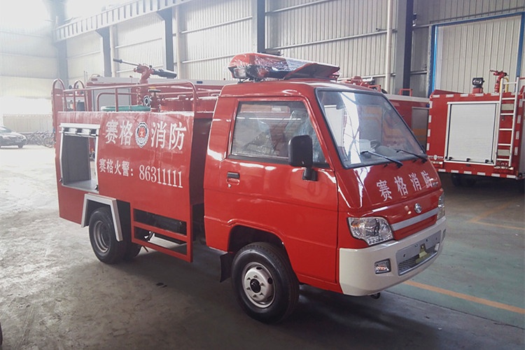 1.5吨小型泡沫消防车